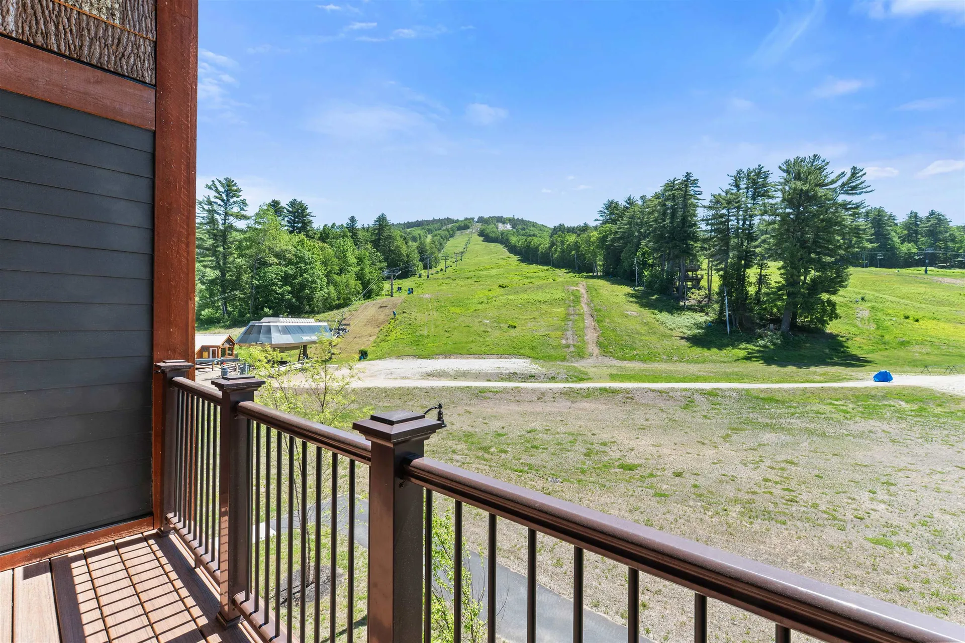 243 Skimobile Road Conway NH 03860