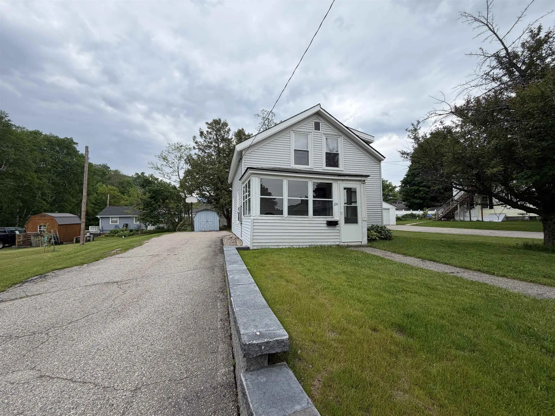 24 Pine Street Gorham NH 03581