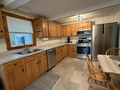 24 Pine Street Gorham NH 03581