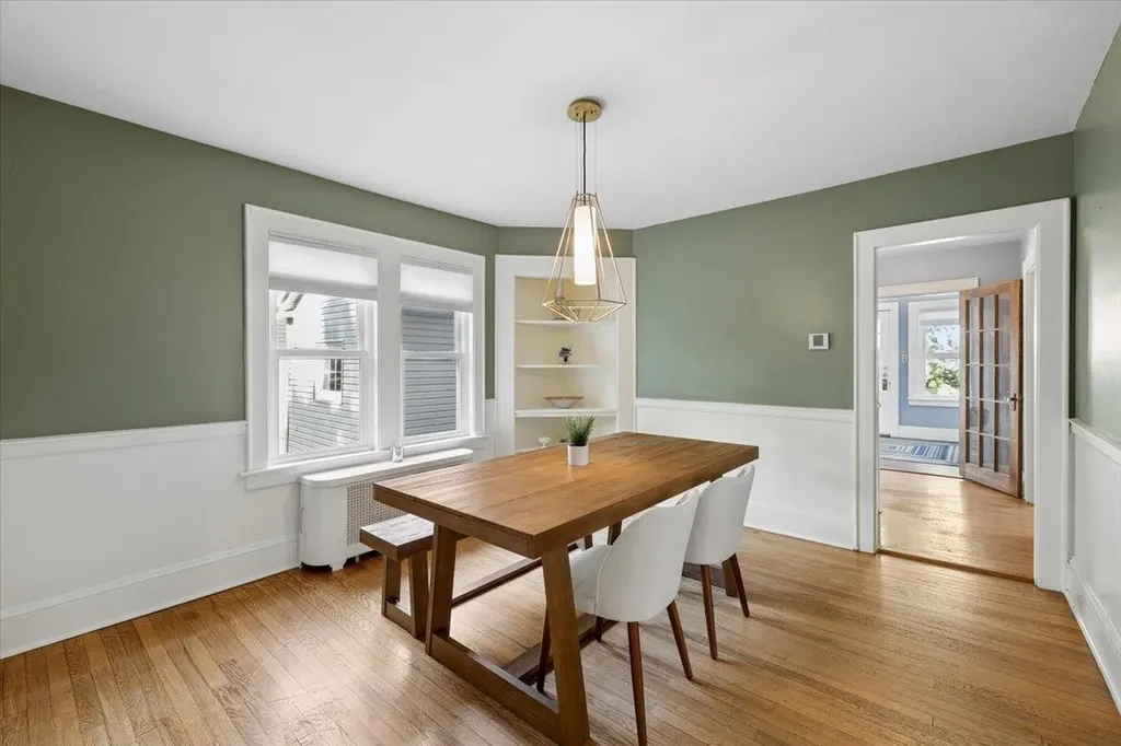 838 Maple Street Manchester NH 03104