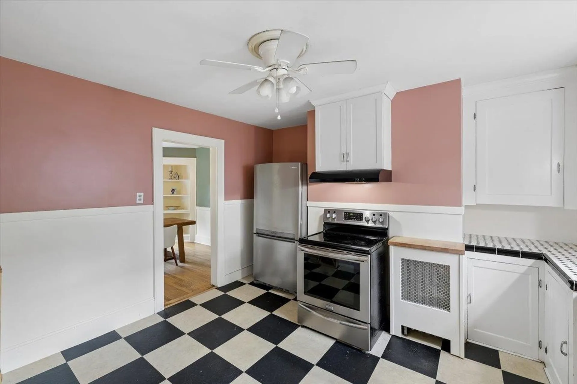 838 Maple Street Manchester NH 03104