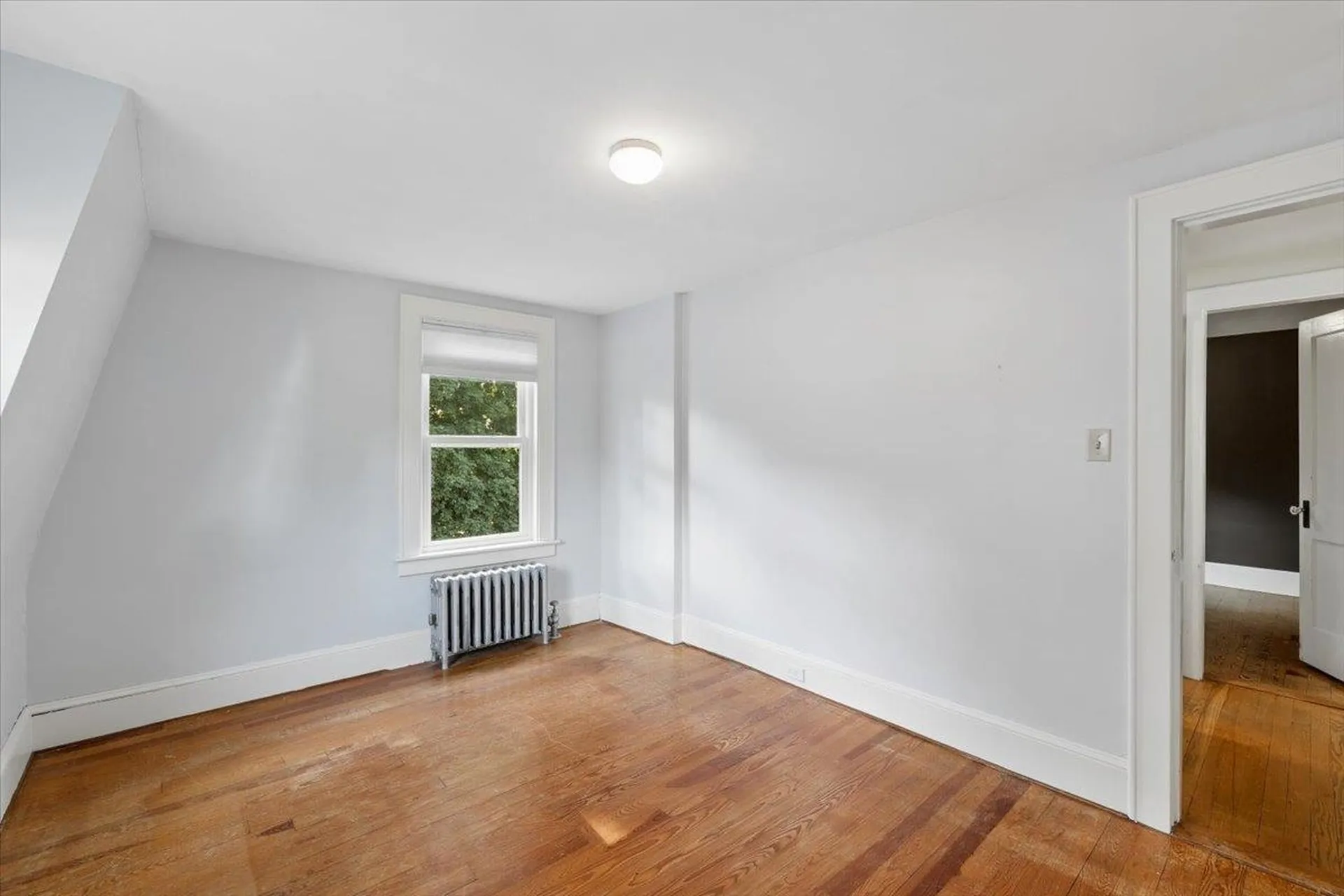 838 Maple Street Manchester NH 03104
