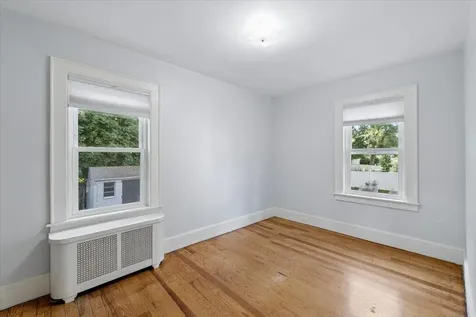 838 Maple Street Manchester NH 03104