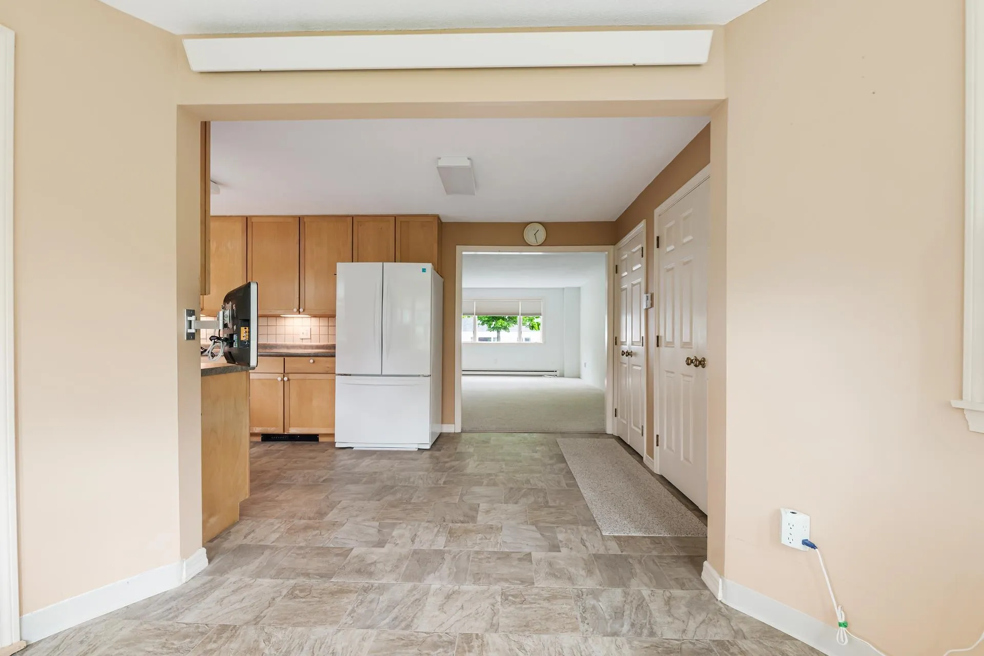 128 Hilltop Place New London NH 03257