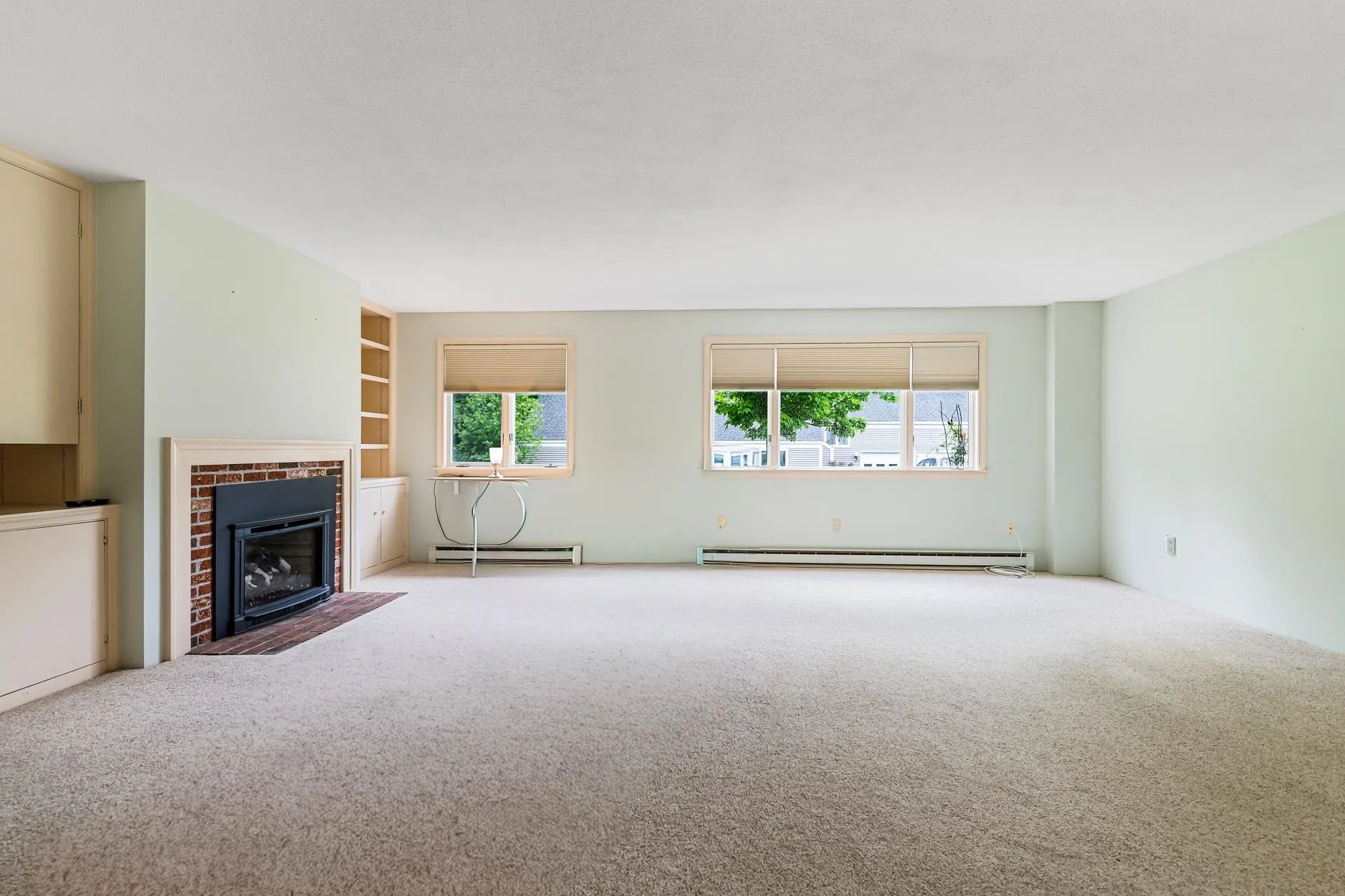 128 Hilltop Place New London NH 03257