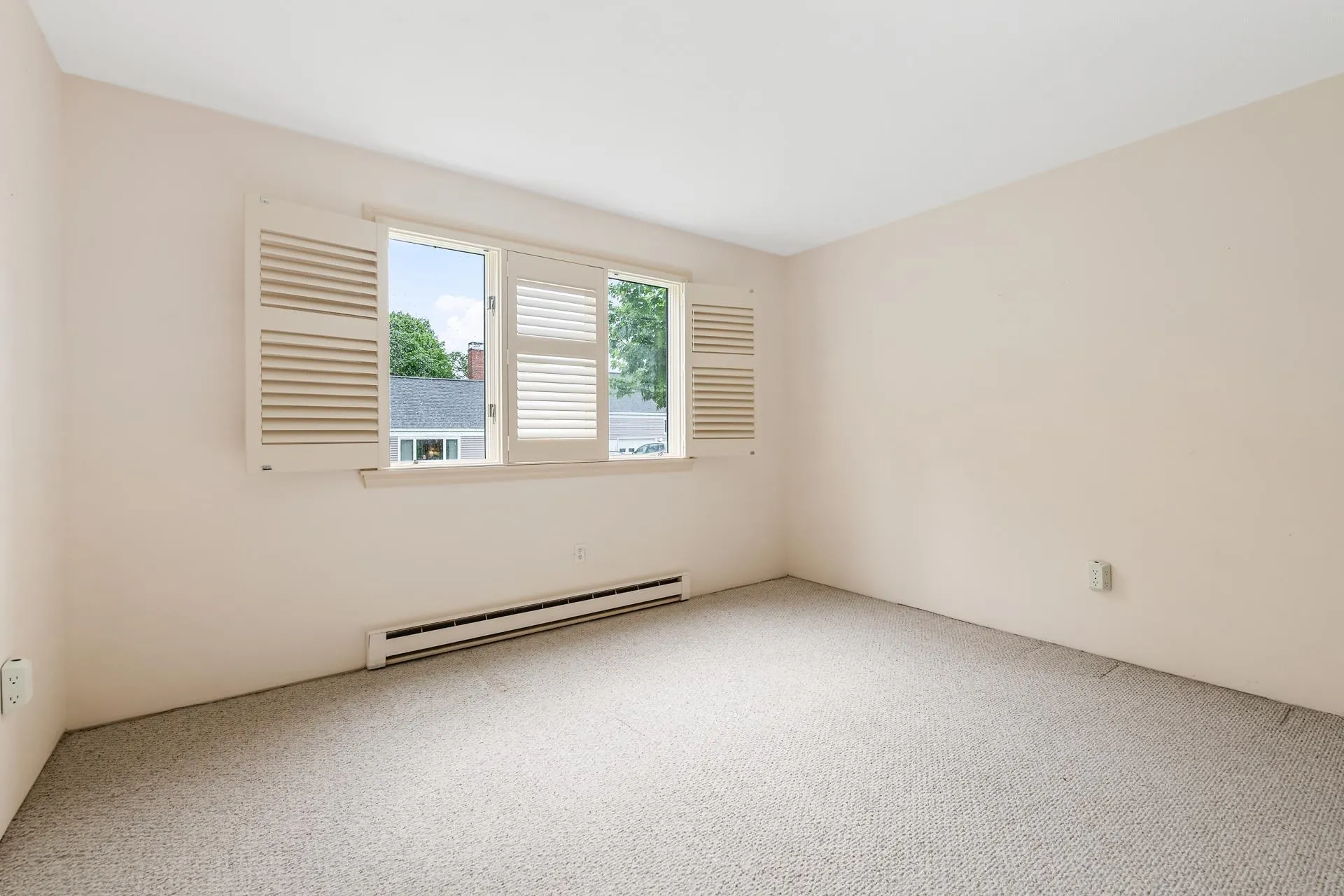 128 Hilltop Place New London NH 03257