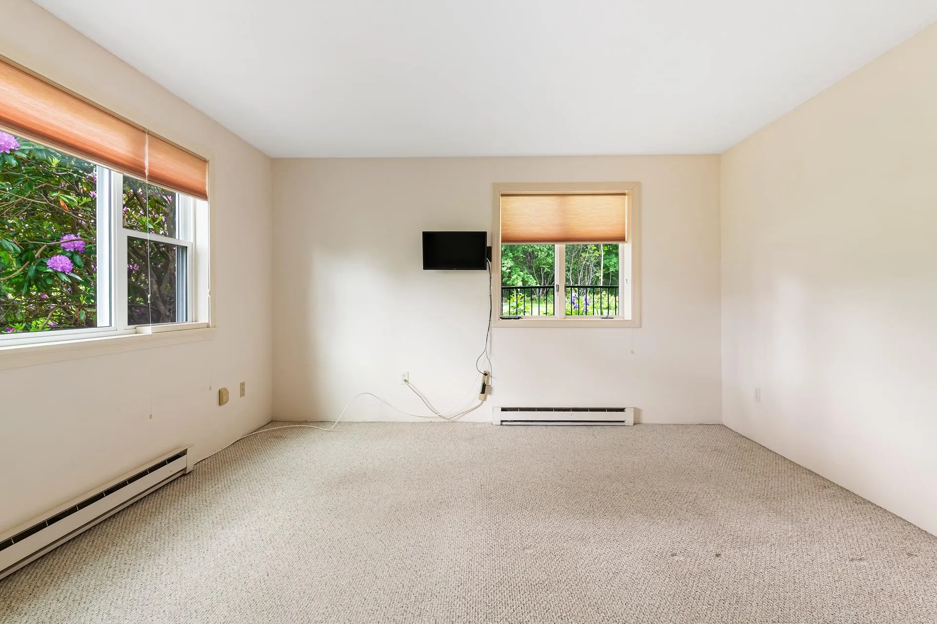 128 Hilltop Place New London NH 03257