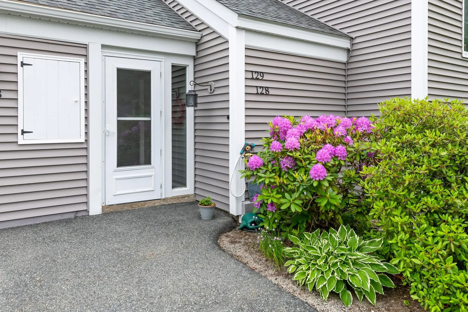 128 Hilltop Place New London NH 03257