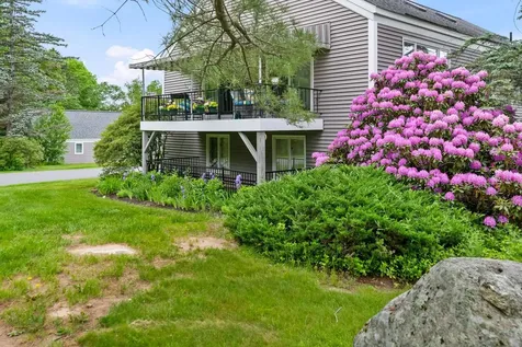 128 Hilltop Place New London NH 03257