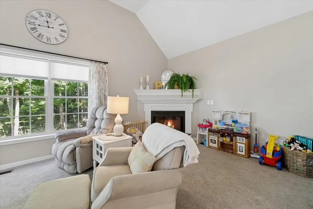 165 Governors Road Pittsfield NH 03263