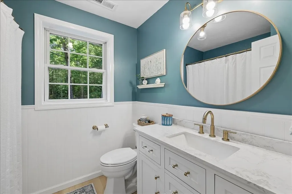 165 Governors Road Pittsfield NH 03263