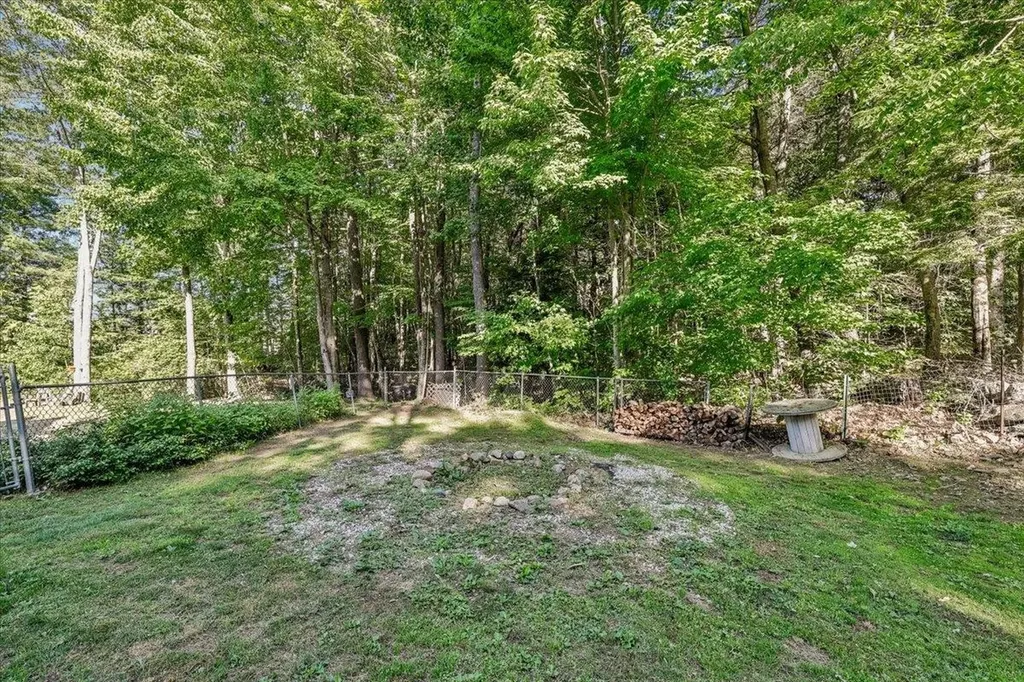 165 Governors Road Pittsfield NH 03263