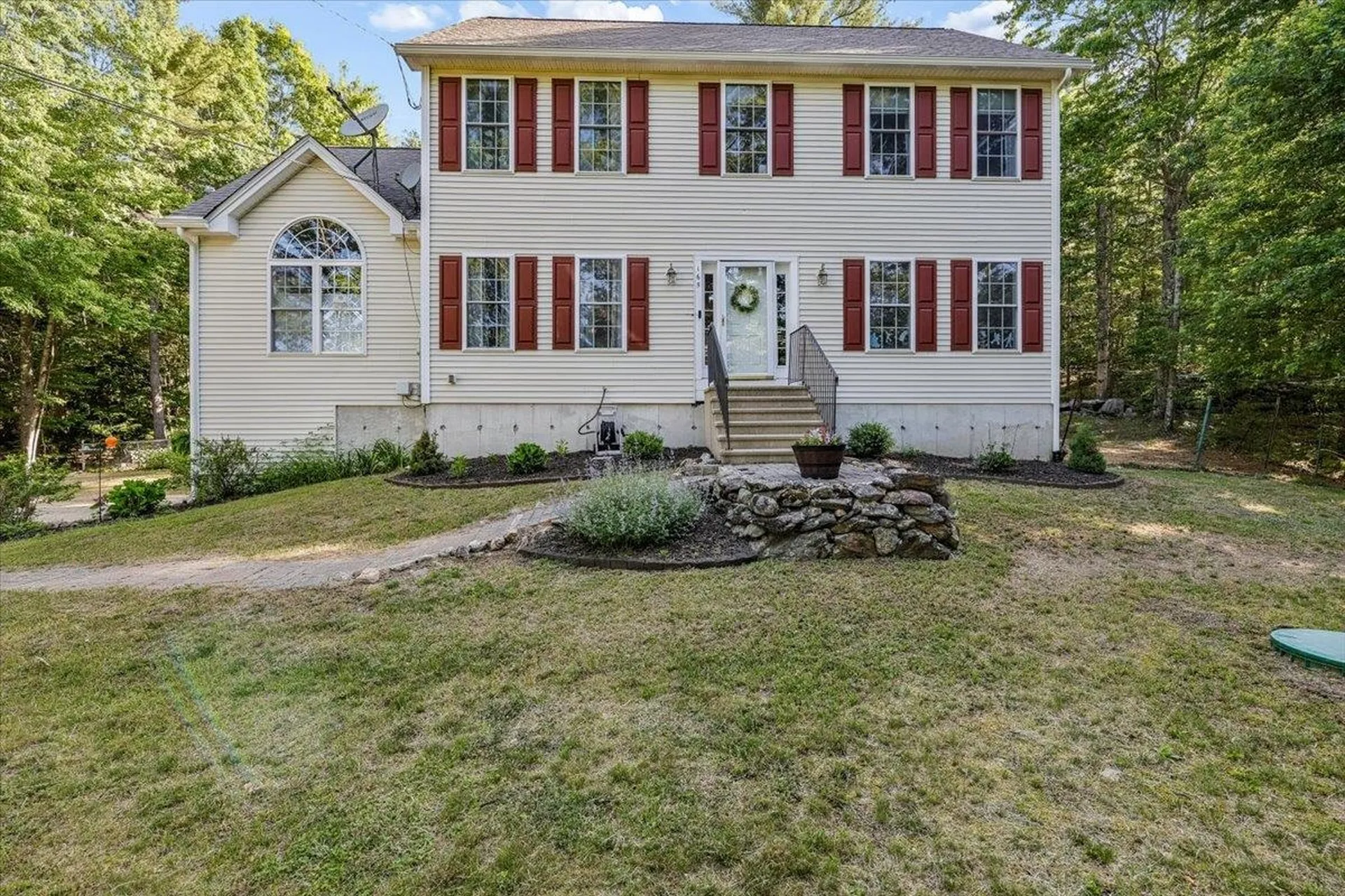 165 Governors Road Pittsfield NH 03263