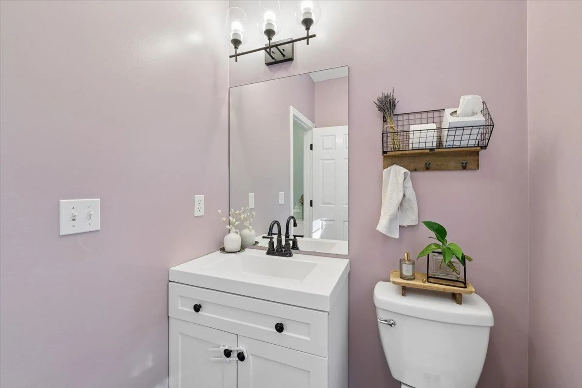 165 Governors Road Pittsfield NH 03263