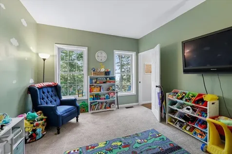 165 Governors Road Pittsfield NH 03263