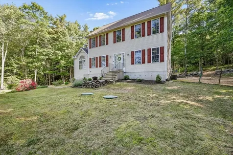 165 Governors Road Pittsfield NH 03263