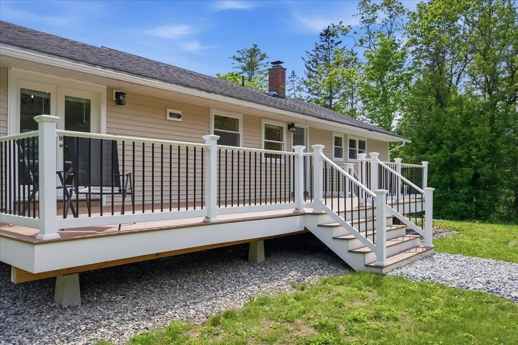 395 Barnumville Road Manchester VT 05255