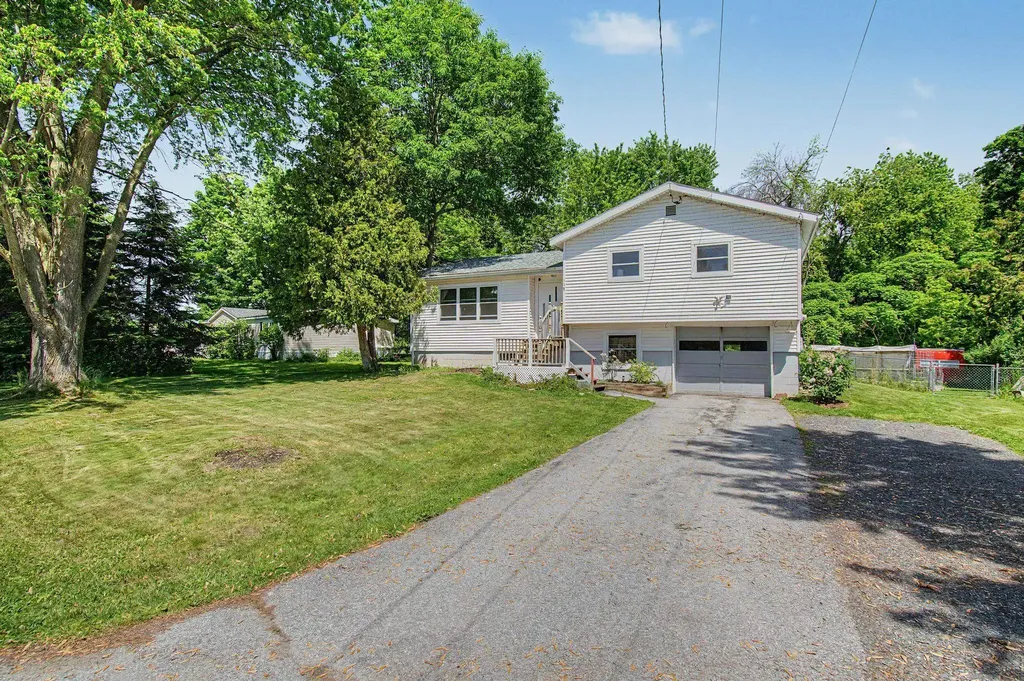 118 Mcginn Drive St. Albans Town VT 05478