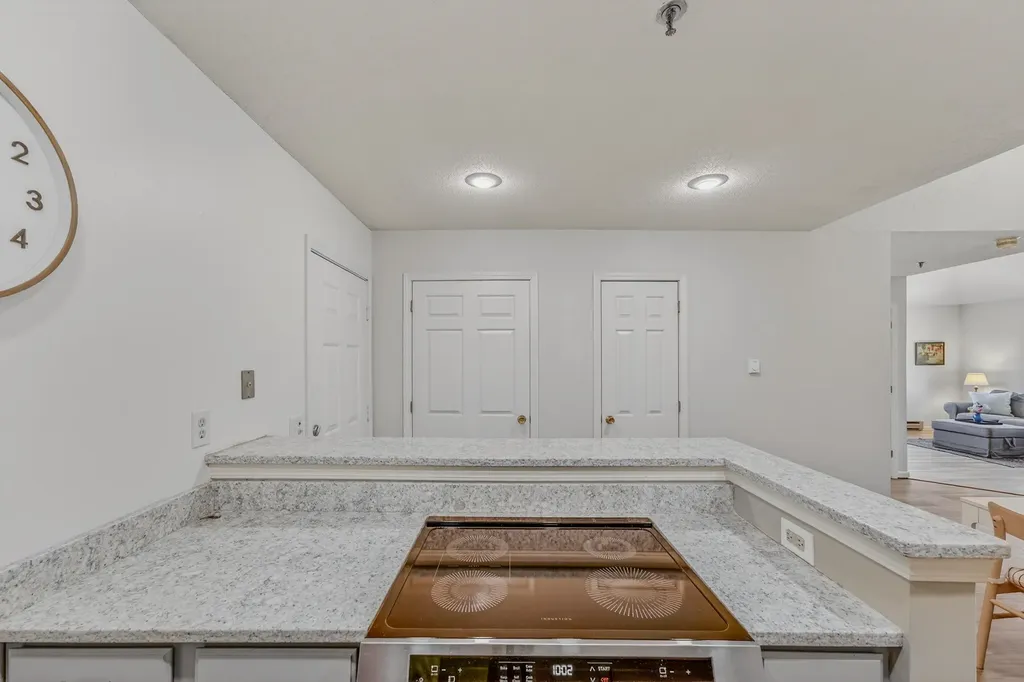 28 Academy Street Franconia NH 03580