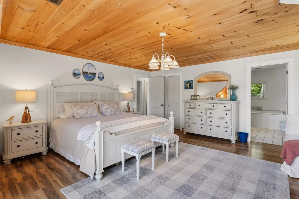 50 Gaumont Road Windham NH 03087