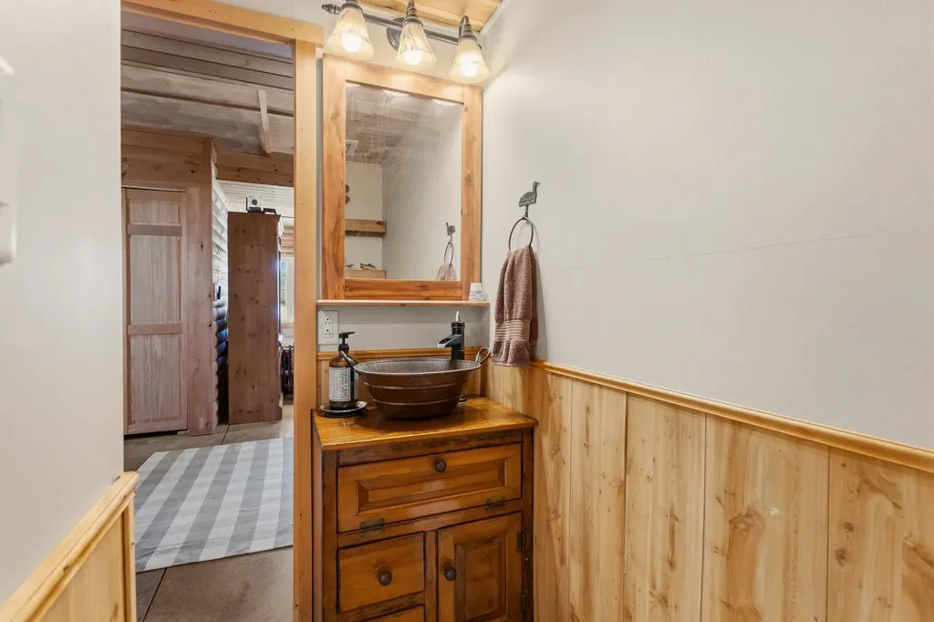 50 Gaumont Road Windham NH 03087