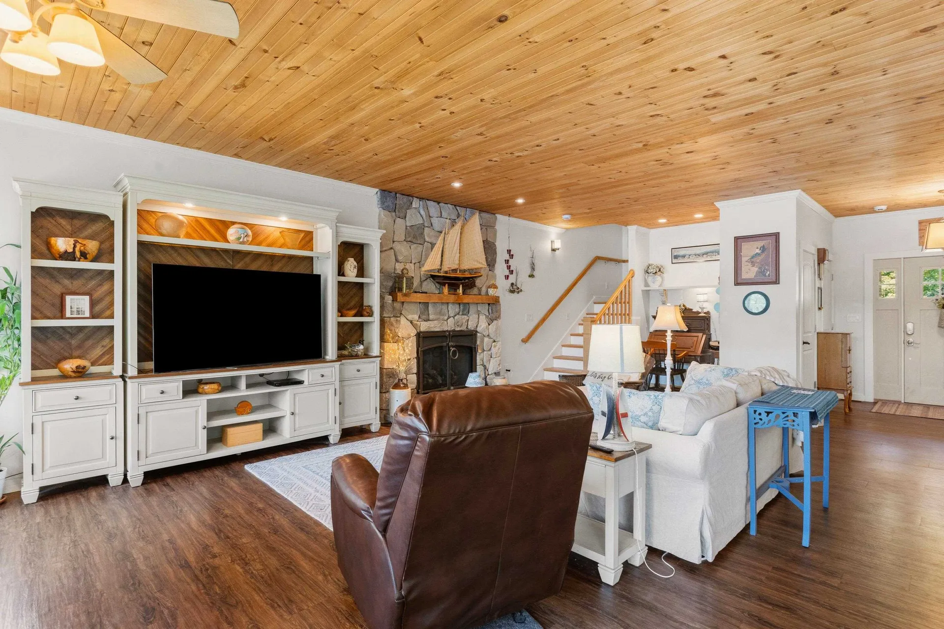 50 Gaumont Road Windham NH 03087