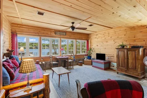 50 Gaumont Road Windham NH 03087