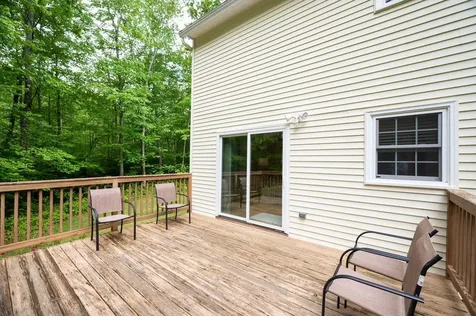 43 Sage Court Goffstown NH 03045