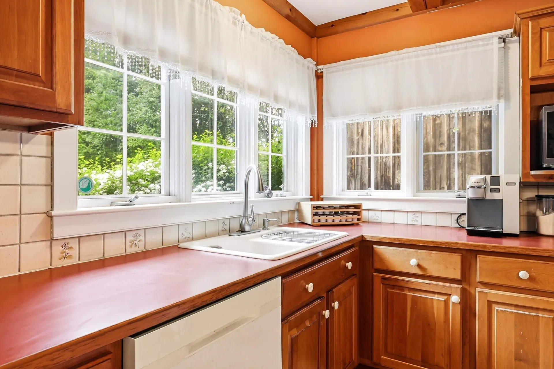28 Island Road Deerfield NH 03037