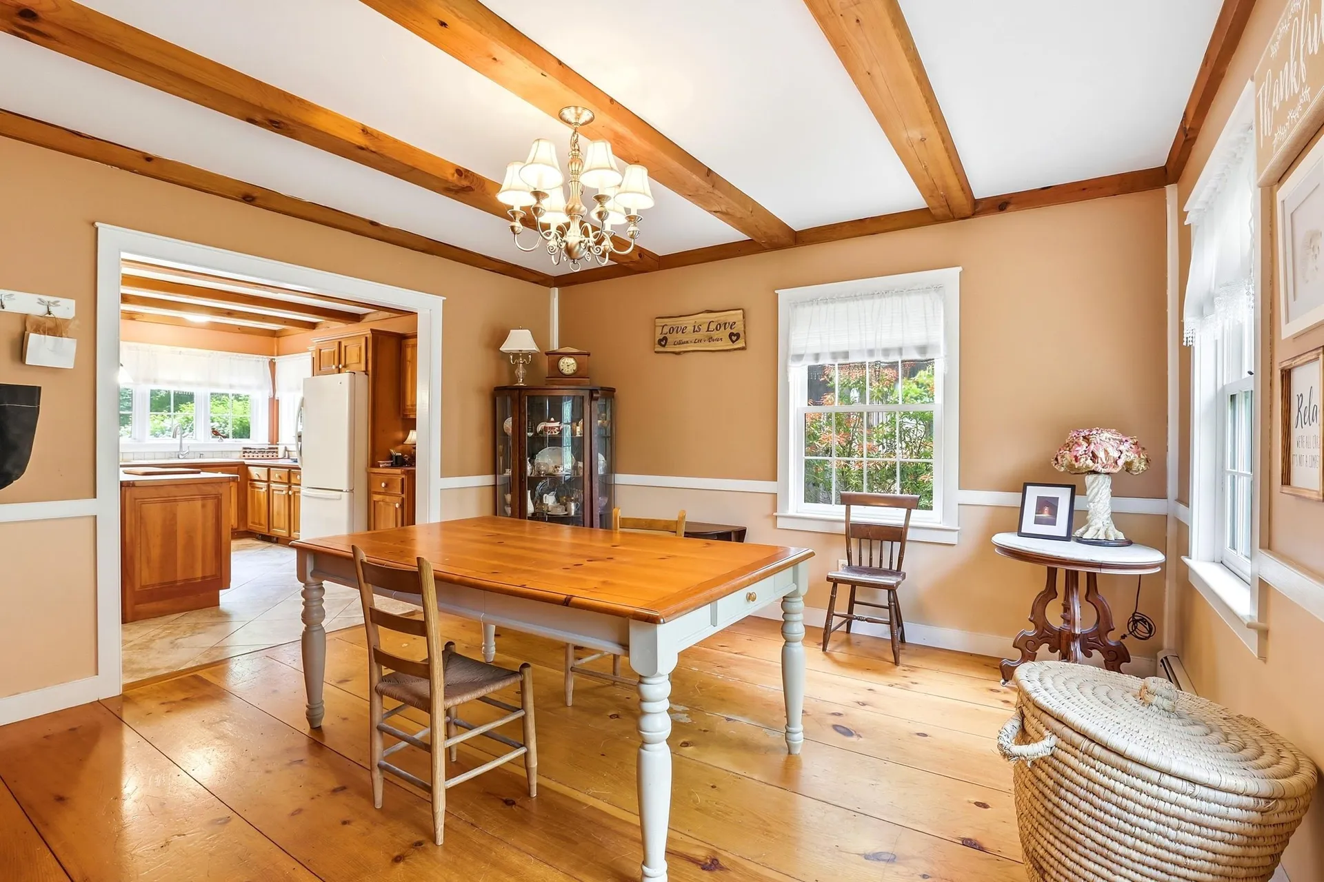 28 Island Road Deerfield NH 03037