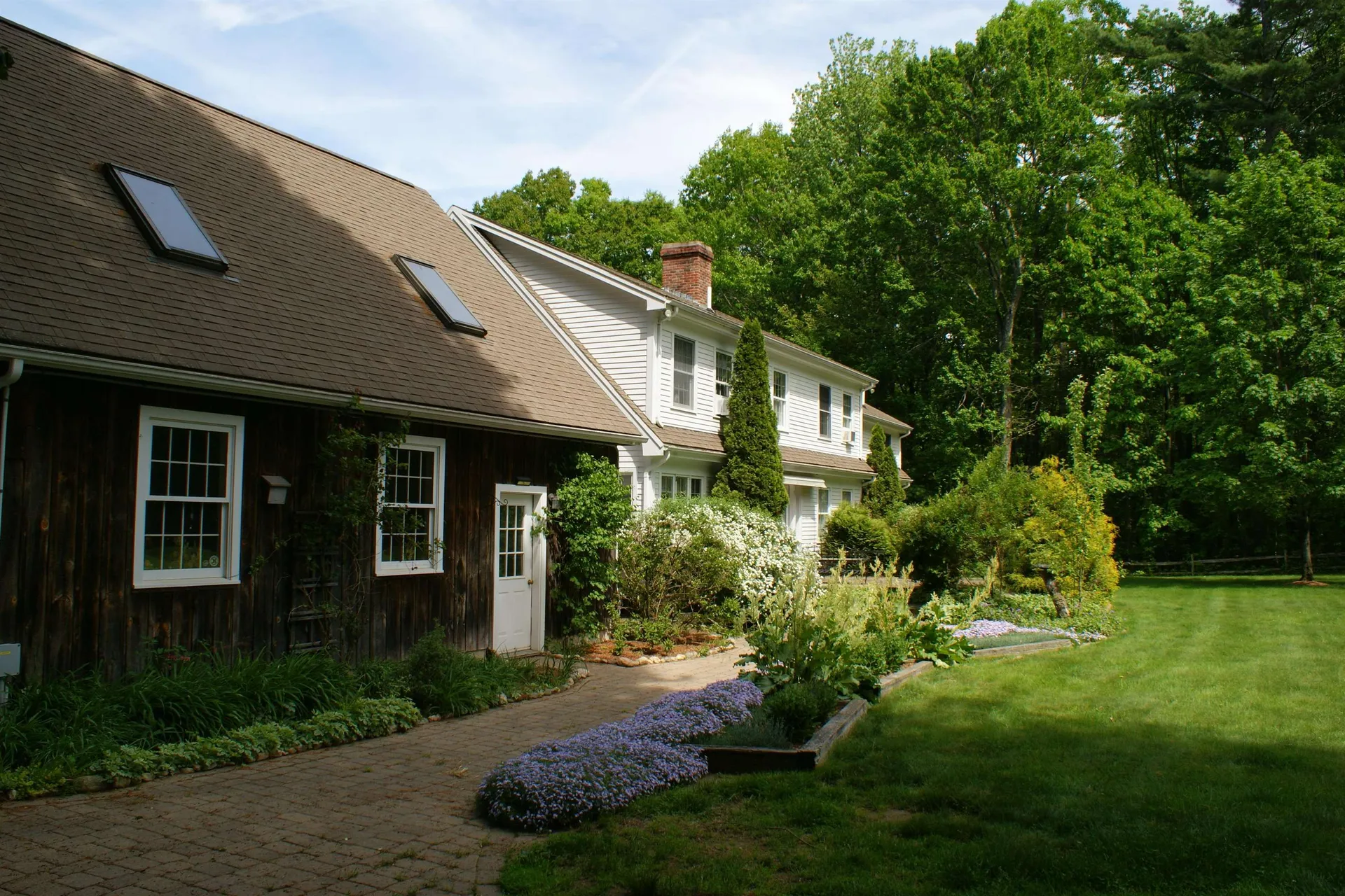 28 Island Road Deerfield NH 03037