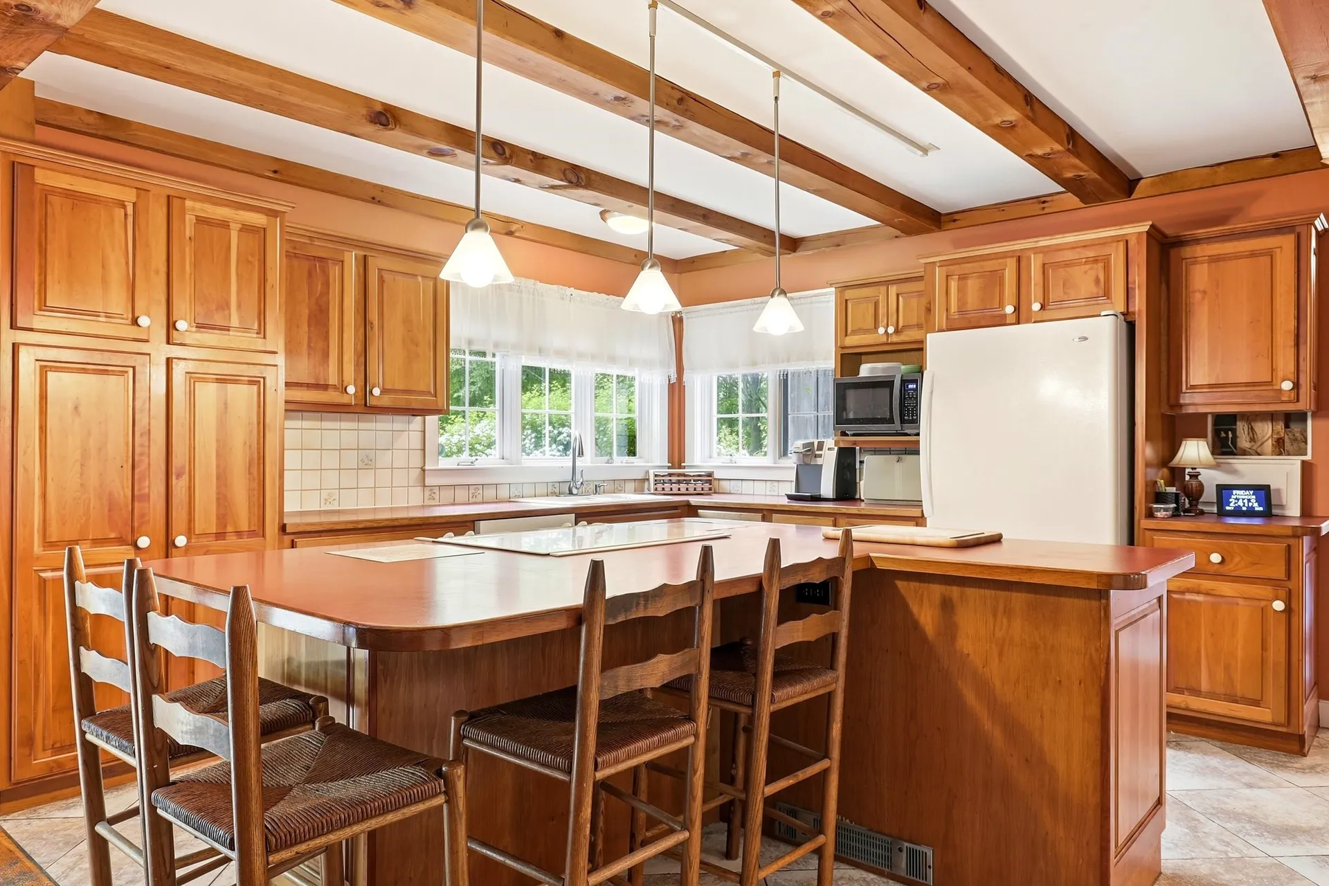 28 Island Road Deerfield NH 03037
