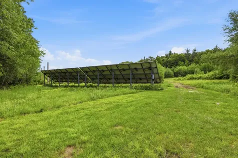 28 Island Road Deerfield NH 03037