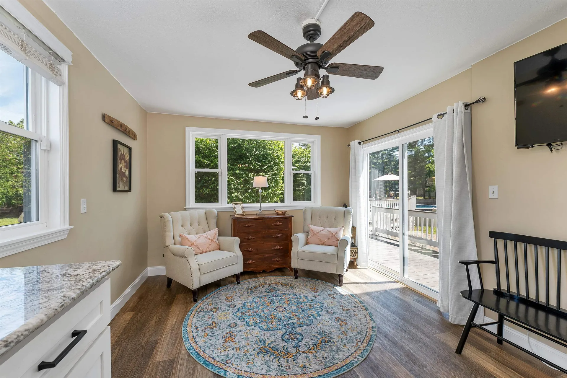 14 Juniper Lane Nashua NH 03063