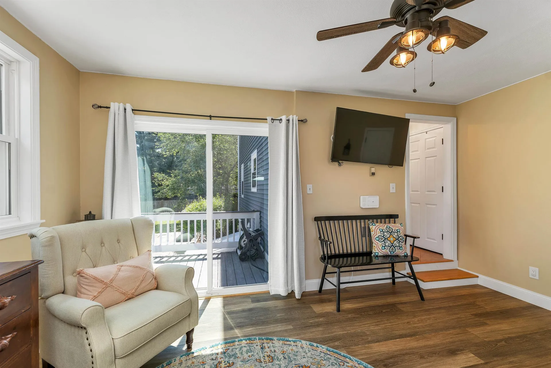 14 Juniper Lane Nashua NH 03063