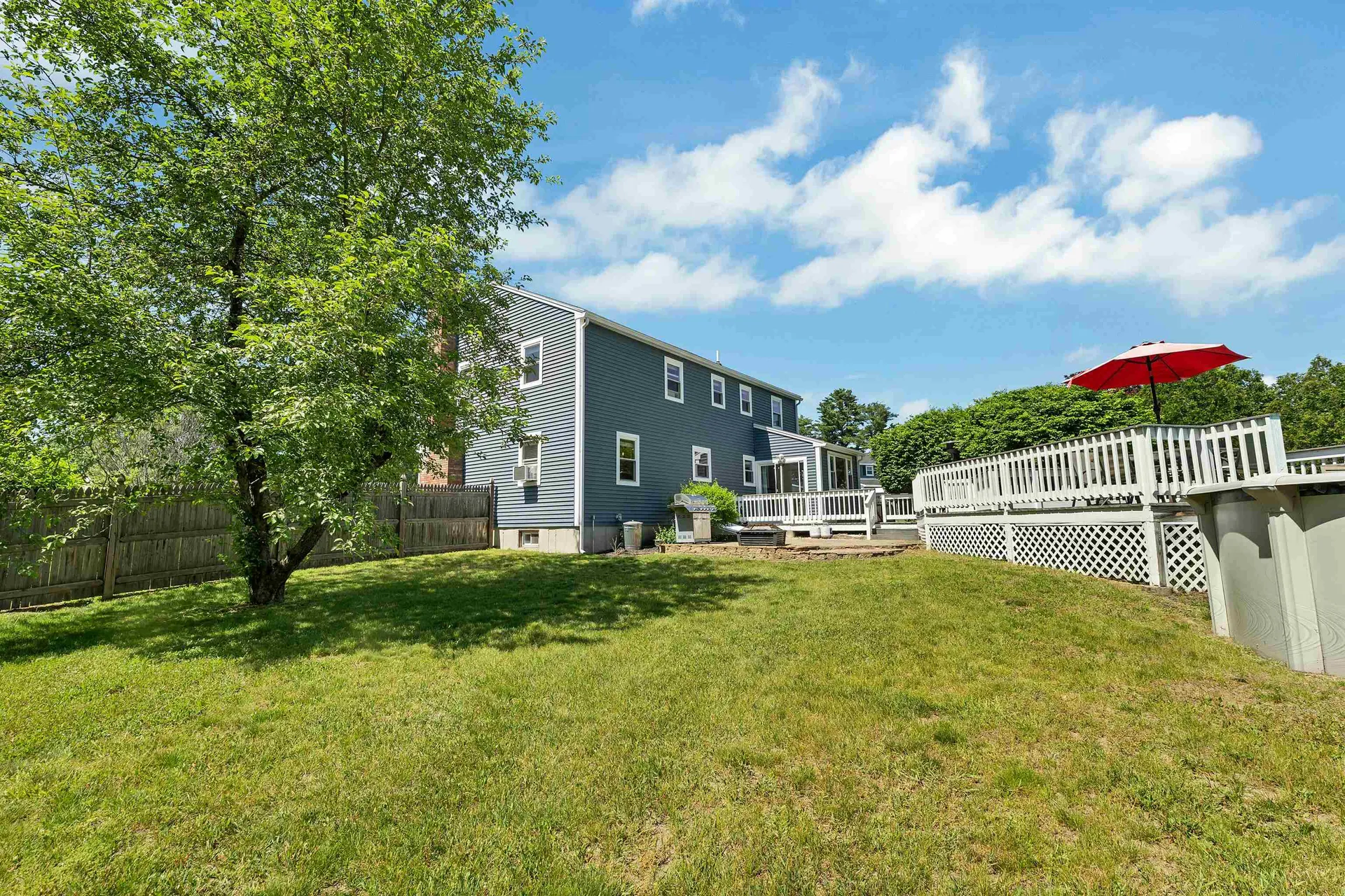 14 Juniper Lane Nashua NH 03063