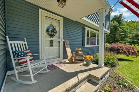 14 Juniper Lane Nashua NH 03063