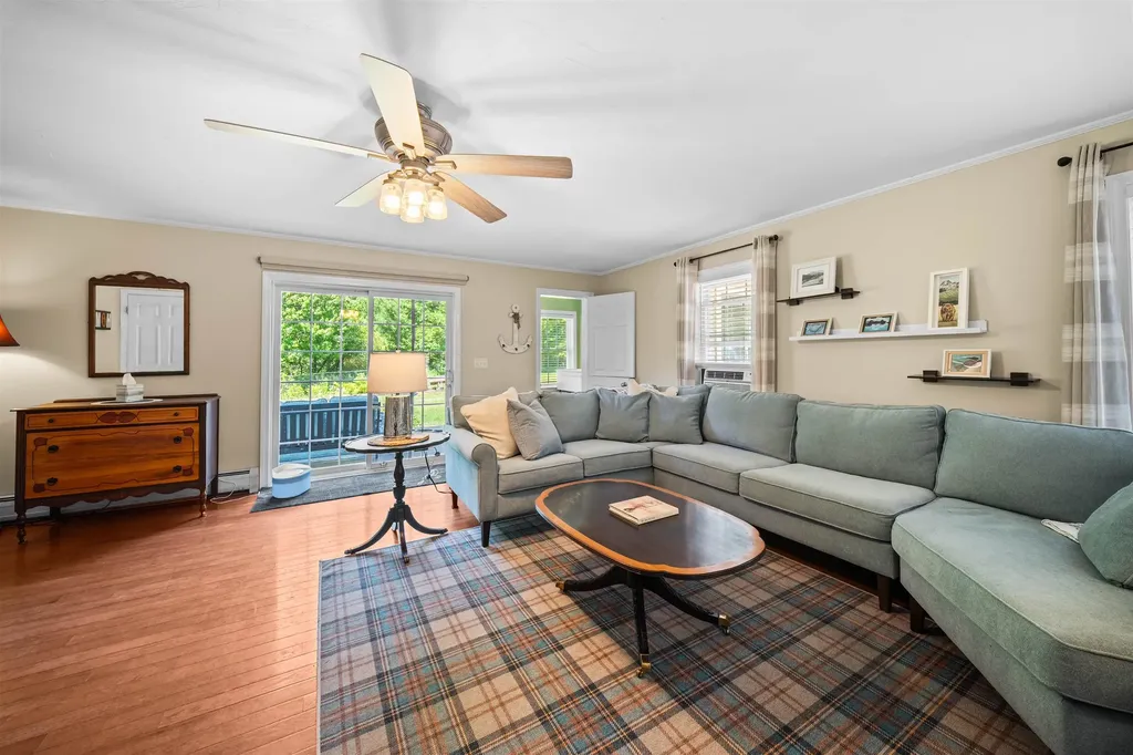 372 Mountain Road Concord NH 03301