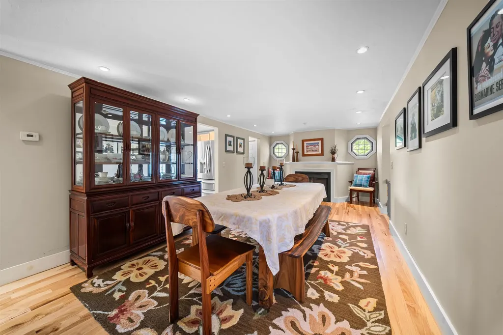 372 Mountain Road Concord NH 03301