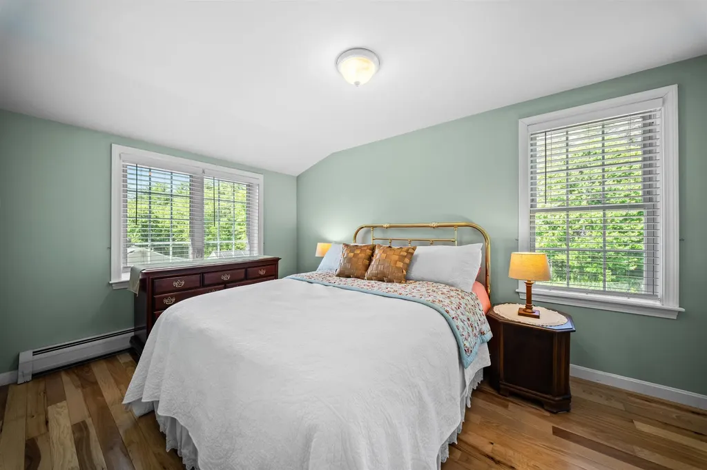 372 Mountain Road Concord NH 03301