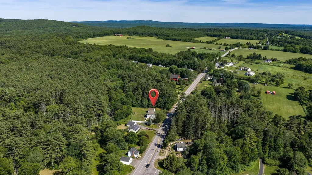372 Mountain Road Concord NH 03301