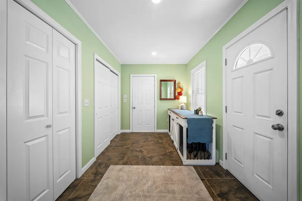 372 Mountain Road Concord NH 03301