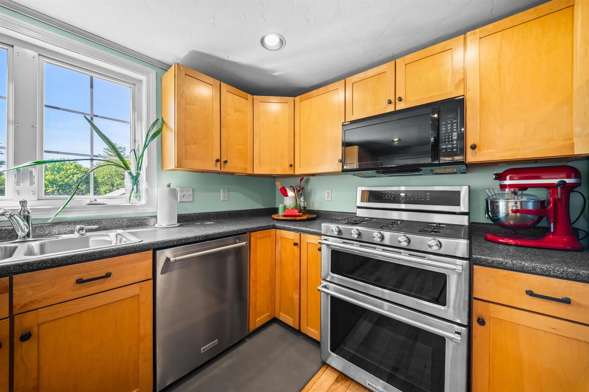 372 Mountain Road Concord NH 03301