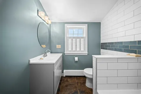 372 Mountain Road Concord NH 03301