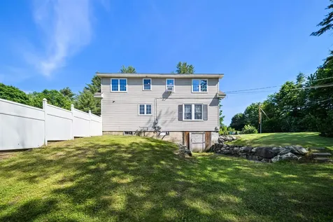 372 Mountain Road Concord NH 03301
