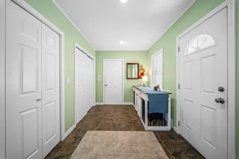 372 Mountain Road Concord NH 03301
