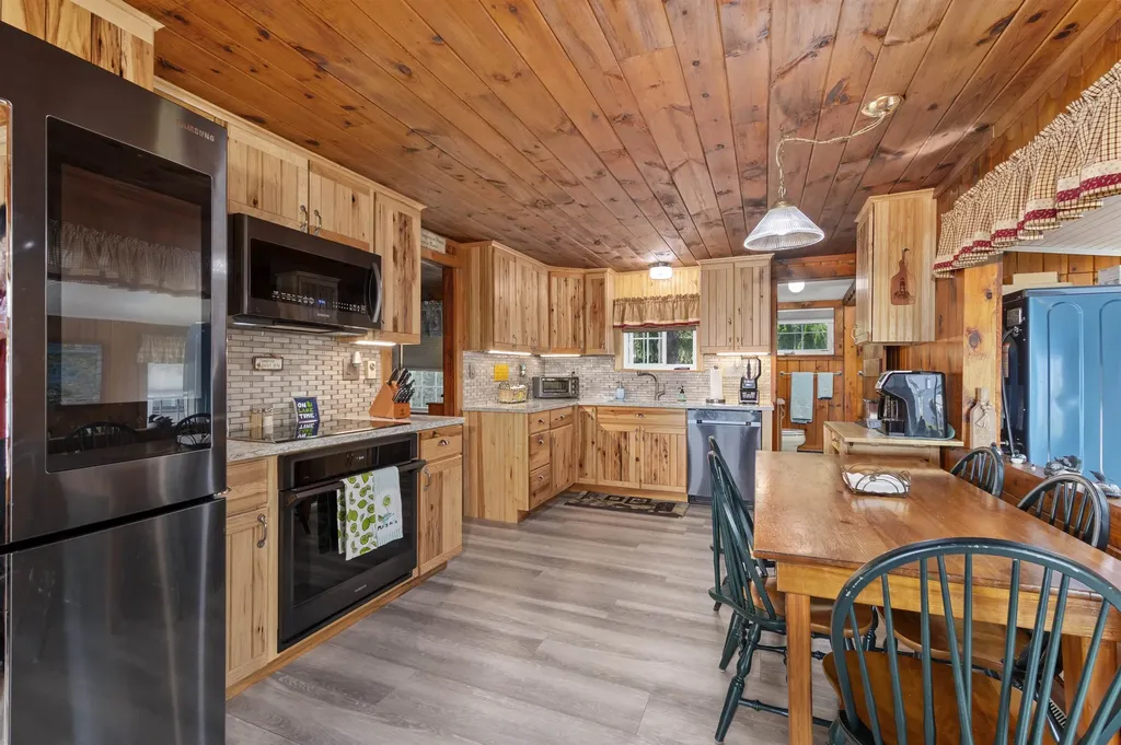 36 Elm Street Alton NH 03810