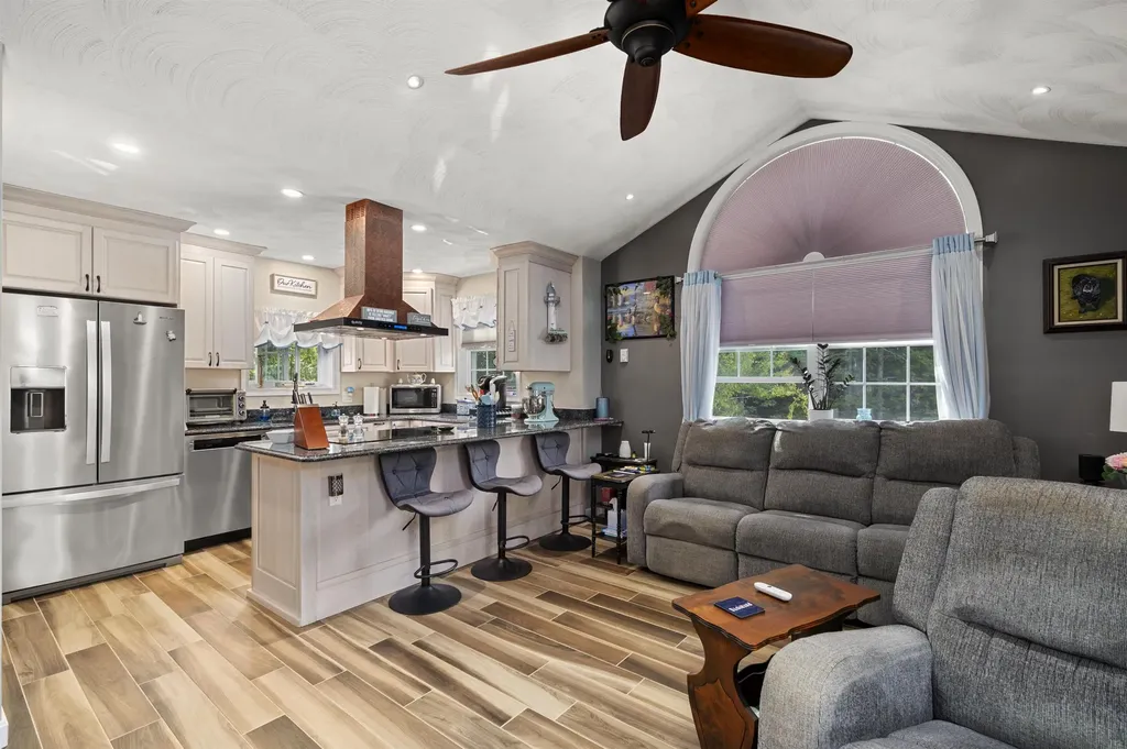 36 Elm Street Alton NH 03810