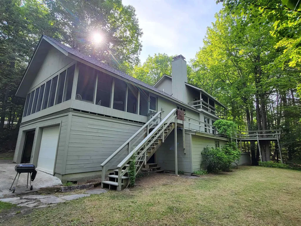 624 Baker Turn Road Hartford VT 05059