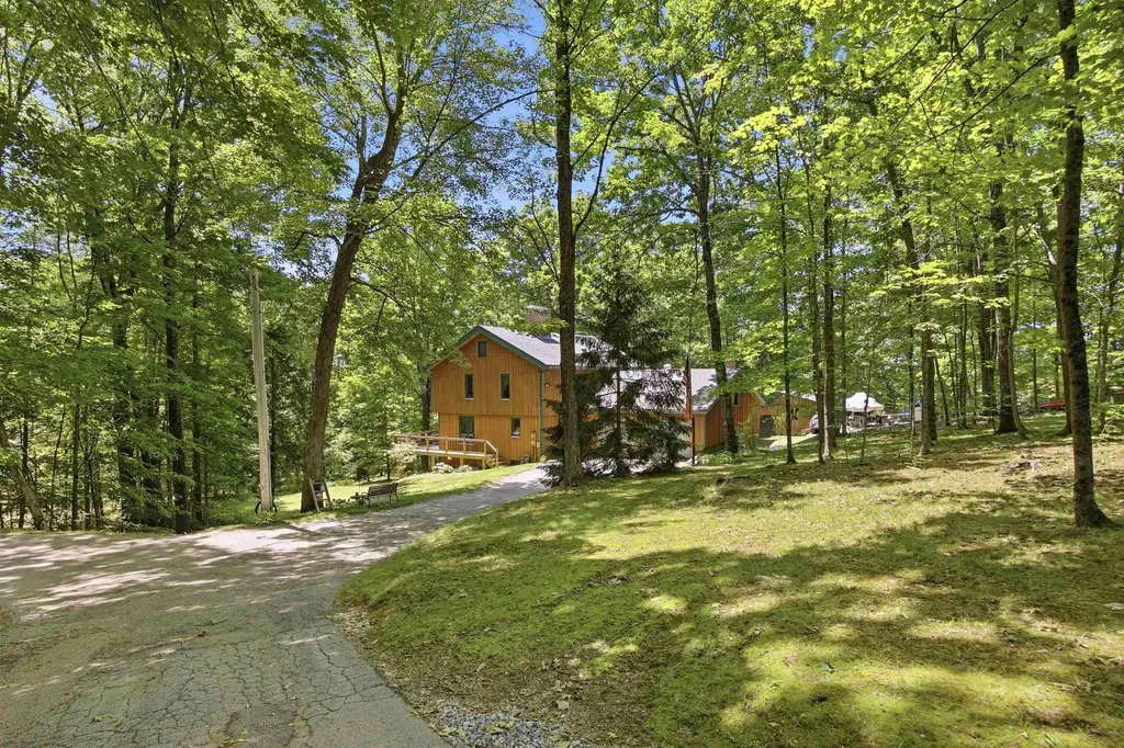 850 Concord Stage Road Weare NH 03281